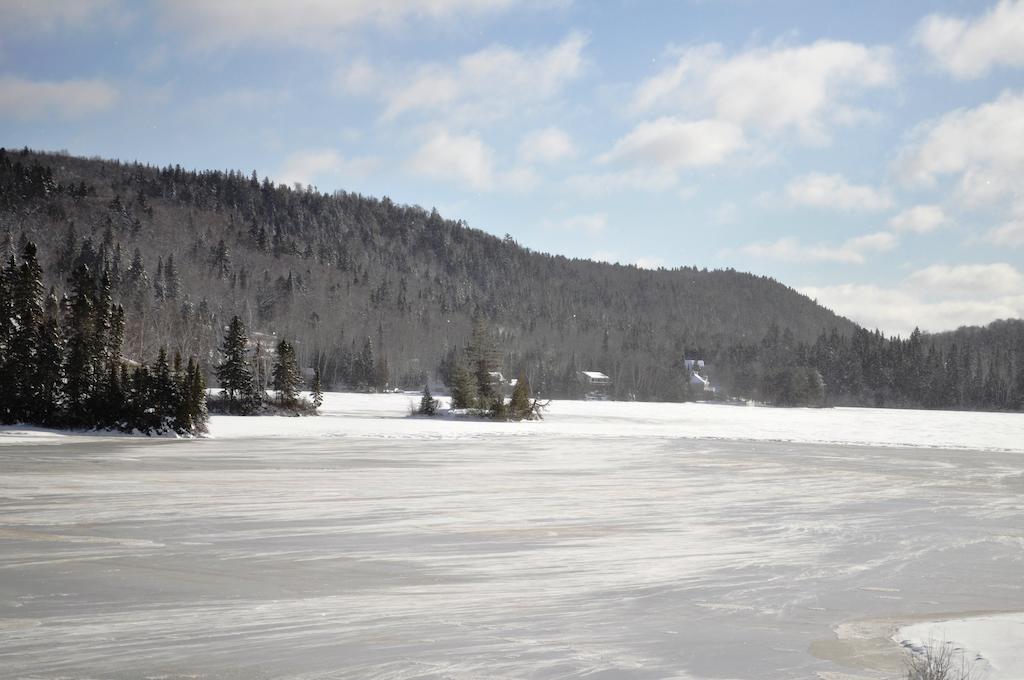 Hotel La Taniere De L'Ours Saint-Donat-de-Montcalm Exteriér fotografie